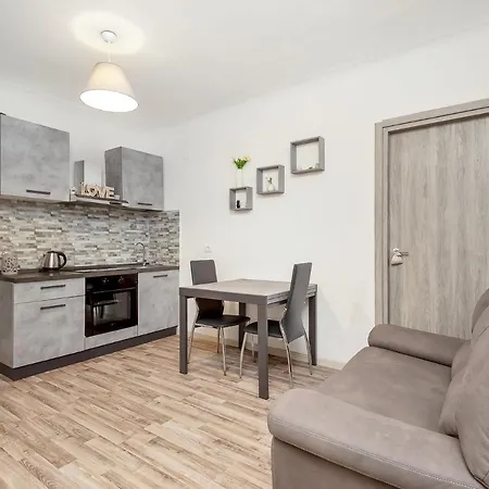 Napoli 96 Apartament