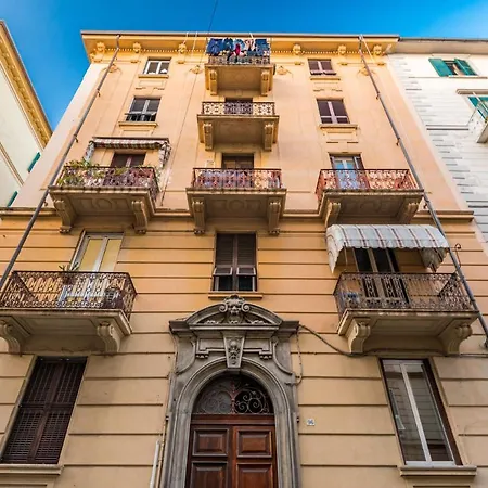 Apartament Napoli 96 La Spezia